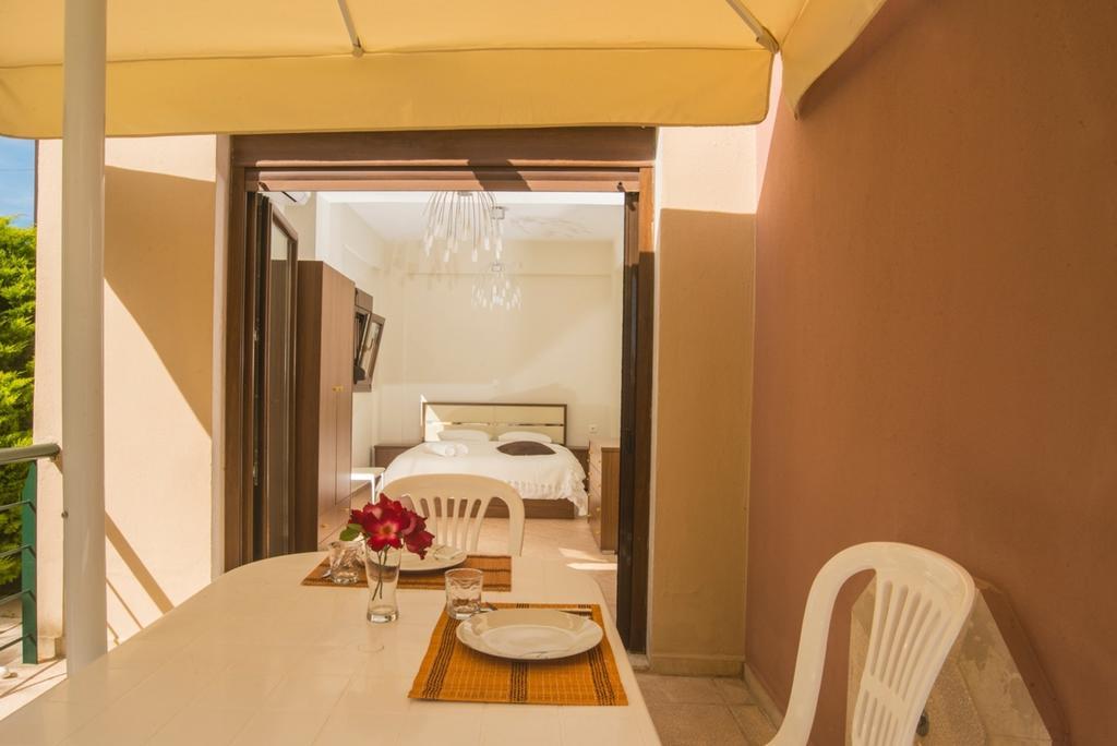 Bouganvillia Homes Nikiti  Phòng bức ảnh